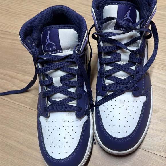 Nike purple air, Jordans - Picture 2 of 6